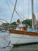watermark_48259_brawniebee_866969.webp