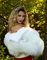 watermark_d9a61c58119e4d77b76142ef1285babd_aliceantoinettevip_23916638817.webp