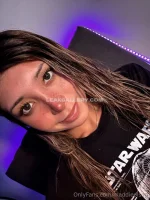 watermark_49724_maddiemoon_73308668616.webp