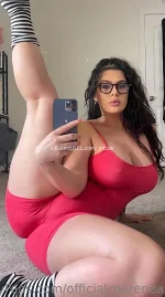 watermark_1da3df4a4d924344976117339a5b69b8_officialzoerenea_94356512390.webp