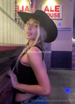 watermark_73118_hannahcpalmer_20881342737.webp