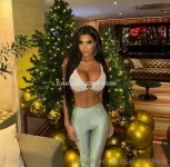 watermark_0ec7beb83bfa42f3a905ca0490423131_chloesaxon_25224219631.webp