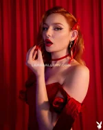watermark_dee5a828289d4ba0a786bd451245a4c2_misslacylennon_39175431071.webp
